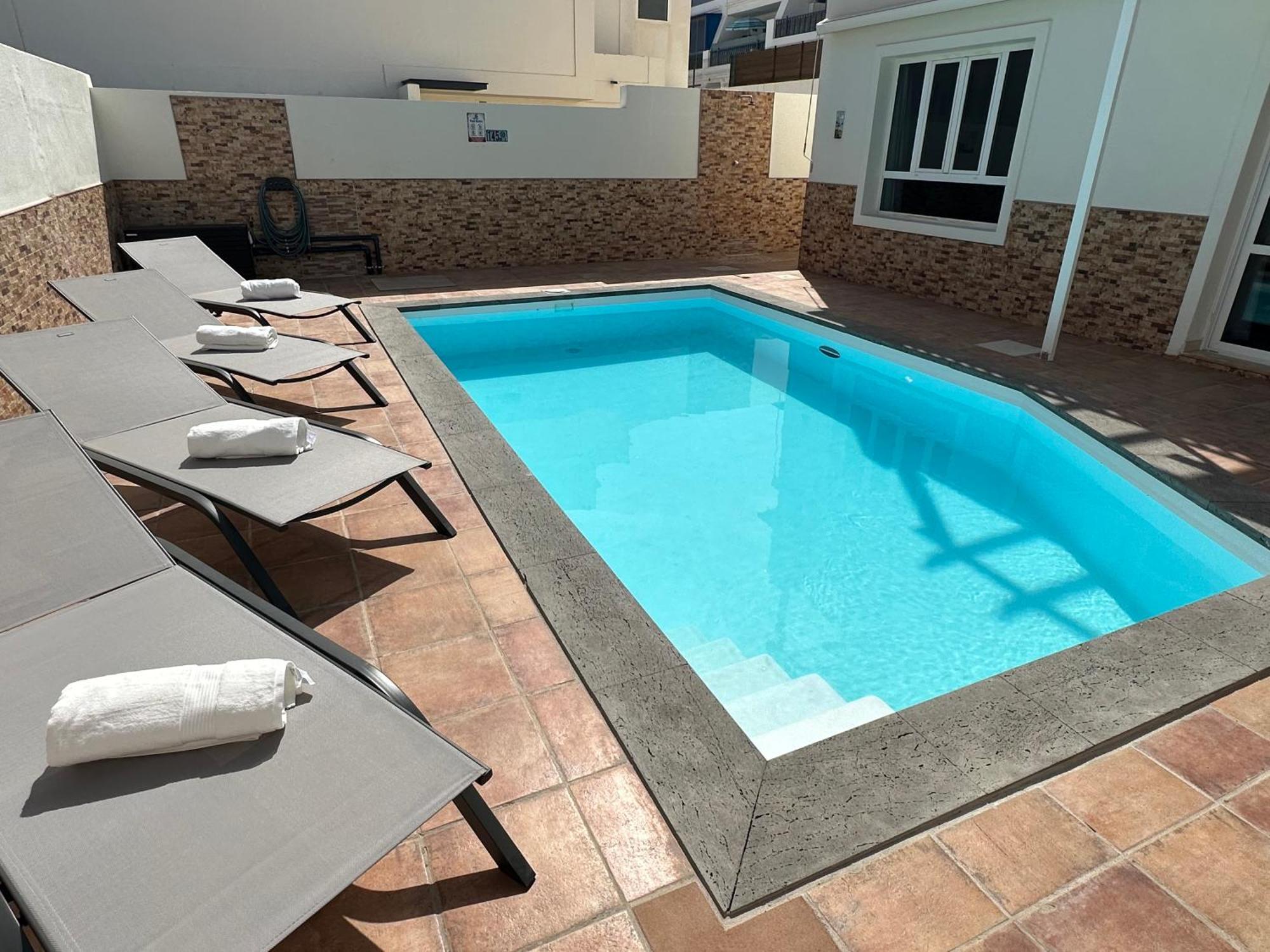 Villa Crotos Коста Тегисе Екстериор снимка